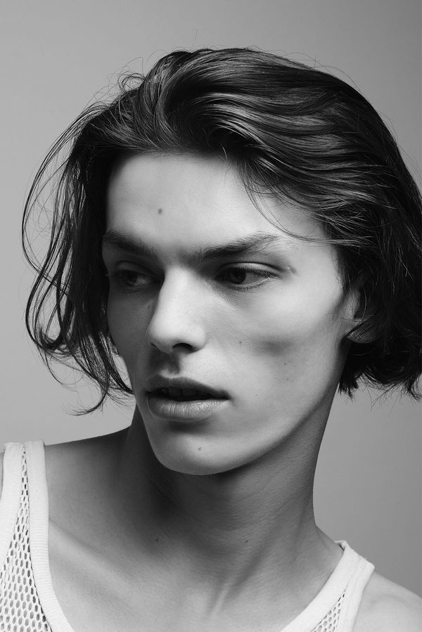 Portrait of Loïs